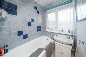 BATHROOM- click for photo gallery